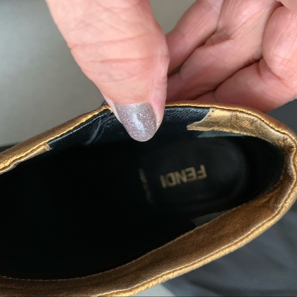 Fendi boots in suede and gold leather - Picture 4 of 7